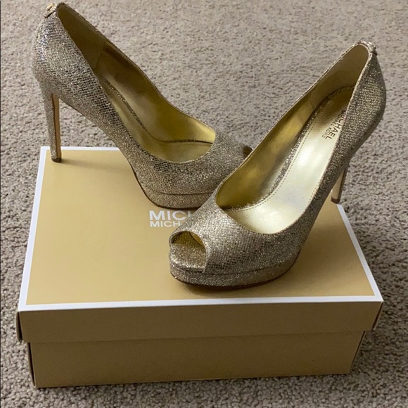 MICHAEL Michael Kors Shoes - Michael Kors Erika Platform Glitter heels